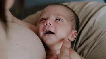 Contato direto com a mãe melhora saúde do bebê