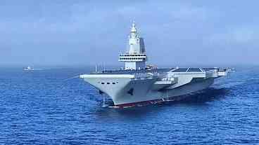 Terceiro Porta-Aviões Chinês Entra em Operação
