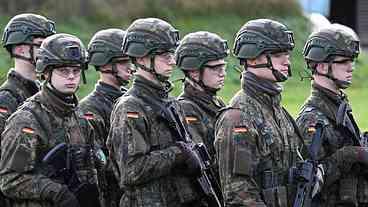 Alemanha Retoma Alistamento Militar Obrigatório