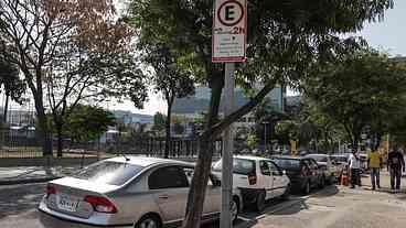 Rio Lança Área Azul Digital para Estacionamento Moderno
