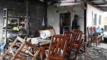 Confrontos voltam a explodir na divisa Camboja–Tailândia