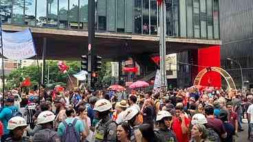 Manifestantes protestam em capitais contra PL da Dosimetria