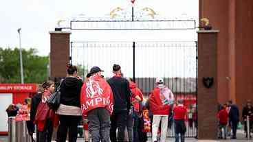 Homem condenado a 21 anos por atropelar torcedores do Liverpool