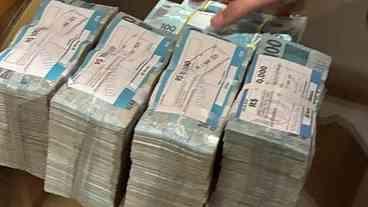 Polícia Apreende R$ 430 Mil em Operação Contra Parlamentares