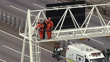 Tráfego suspenso na Ponte Rio-Niterói após incidente