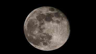 Lua Cheia e Meteoros: Um Fim de Semana Inesquecível