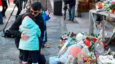 Investigação Criminal sobre Incêndio em Bar na Suíça