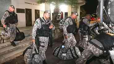 Polícia prende cinco do Comando Vermelho no Rio
