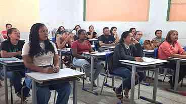 Apoio da Plataforma Mais Professores às Redes de Ensino