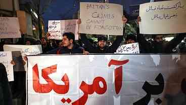 Irã: Erfan Soltani não será executado