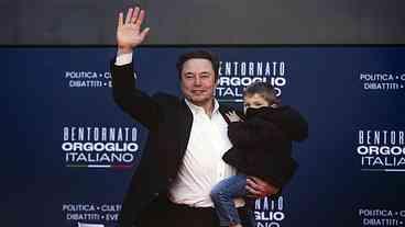 UE critica Musk por deepfakes sexuais do Grok