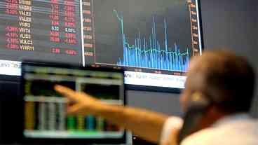 Cena Volátil: Impacto das Tarifas dos EUA na Europa