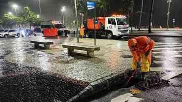 Chuva Intensa Causa Alagamentos no Rio de Janeiro