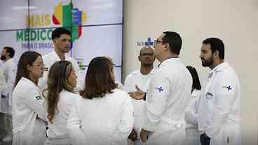 Críticas à Avaliação do MEC sobre Cursos de Medicina