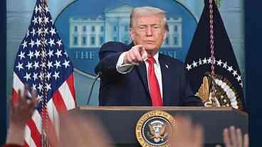 Trump Balança Mandato e Ataca a Otan