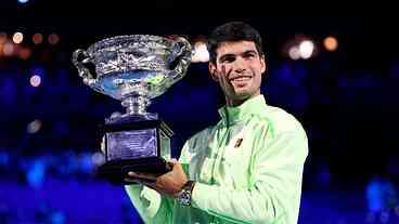 Alcaraz, o Tenista Mais Novo a Vencer Grand Slams