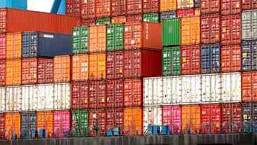 Balança Comercial Brasileira Registra Superávit em Janeiro