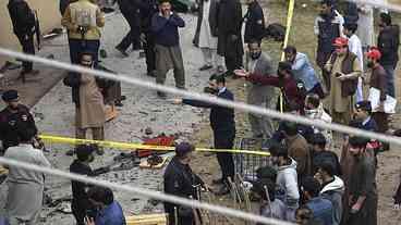 Ataque Suicida em Mesquita Xiita no Paquistão