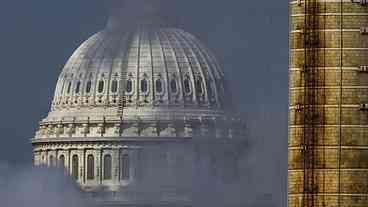 Trump Revoga Política Ambiental dos EUA