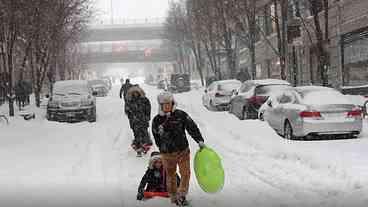 Nevasca interrompe aulas e afeta estudantes no nordeste dos EUA