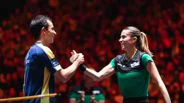 Dupla Calderashi faz história no WTT Smash de Singapura