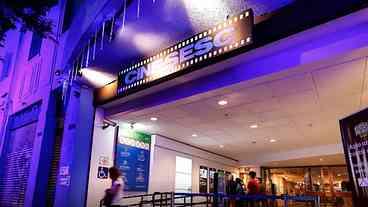 Curtas de Estudantes de Baixa Renda em SP