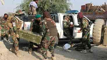 Talebã Sinaliza Negociações Após Ataques Paquistaneses