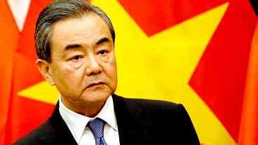 China Condena Assassinato do Aiatolá Khamenei