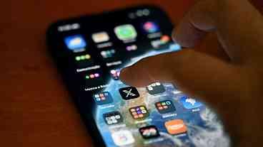 Indonésia Proíbe Redes Sociais para Menores de 16 Anos