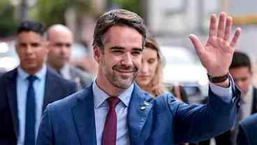 Eduardo Leite se lança candidato à Presidência