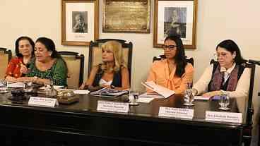 IAB aponta presença do racismo no crescimento do feminicídio