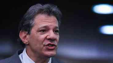 Haddad ouve protesto de Lula sobre o Banco Master