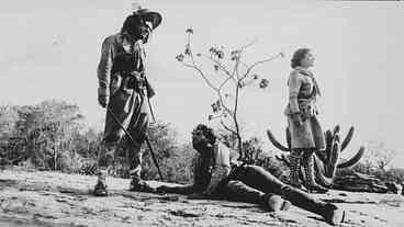 O brutalismo solar de ‘Deus e o Diabo na Terra do Sol’