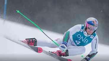 Lucas Pinheiro é campeão mundial no slalom gigante