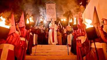 Procissão do Fogaréu: Tradição de Goiás