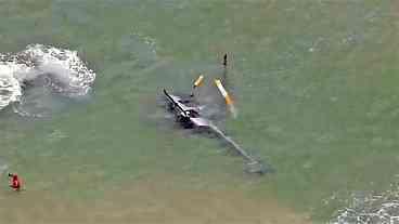 Tripulantes Resgatados Após Queda de Helicóptero no Rio