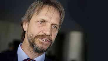 PT apoia PL para fim da escala 6x1