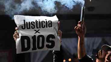 Novo julgamento de Maradona começa na Argentina