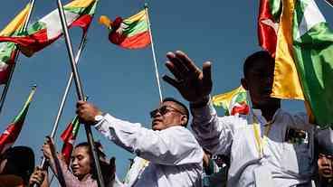 Naufrágio no Índico: centenas de refugiados desaparecidos