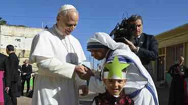 Trump Critica Papa Leão XIV e Intensifica Crise com o Vaticano