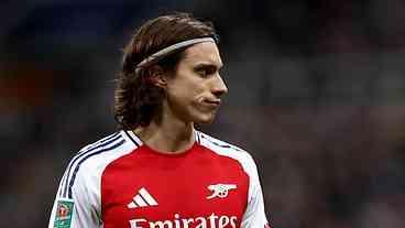 Rafael Leão e Calafiori se defendem de acusações na Itália