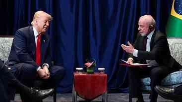 Lula repudia ataque a Trump durante evento com jornalistas