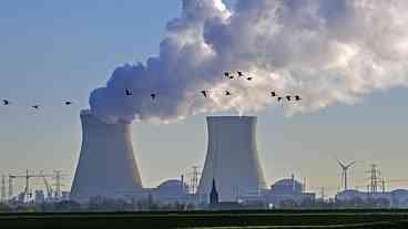 Bélgica planeja estatizar usinas nucleares