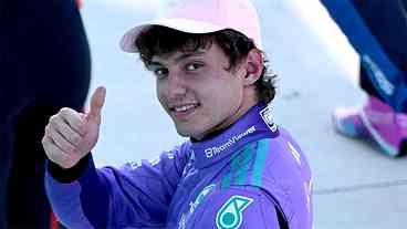 Antonelli vence em Miami e lidera F1
