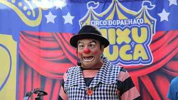 Espetáculo 'Viva!' com Palhaço Mixuruca no Sesc RJ