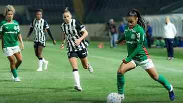 Palmeiras Goleia Atlético-MG e Assume Vice-Liderança