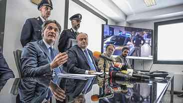 Policiais Italianos Investigados por Venda de Dados Confidenciais