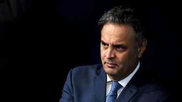 Aécio Neves se lança candidato sem Bolsonaro no páreo