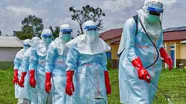 OMS alerta para surto de Ebola na RDC com 900 casos