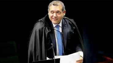 Decisão de Nunes Marques gera alerta no STF
